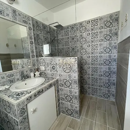 Del Mar Nel Centro Storico Apartment
