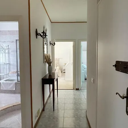 Del Mar Nel Centro Storico Апартаменты