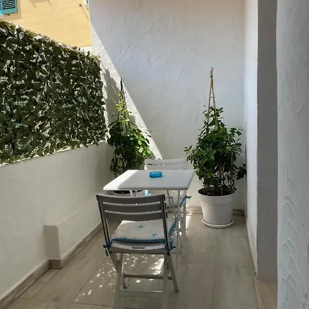 Апартаменты Del Mar Nel Centro Storico Санта-Тереза-Галлура